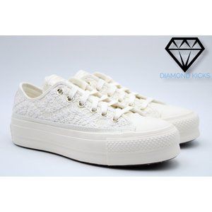 Converse Women Chuck Taylor All Star Lift Platform Low Daisy Cord A05007C